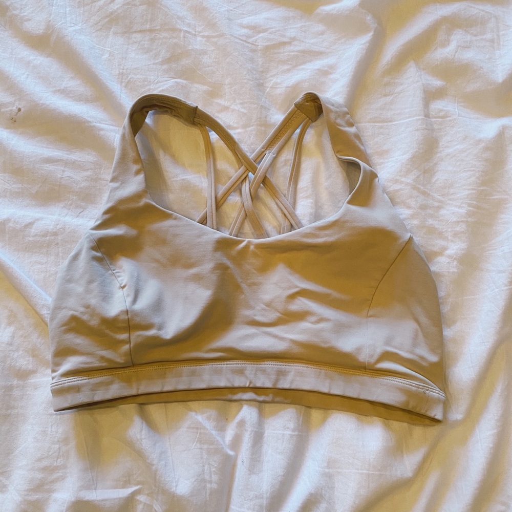 Pink lululemon sports bra